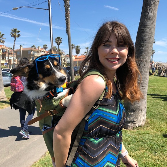 Meet your Posher, Dakota - Picture 2 of 2